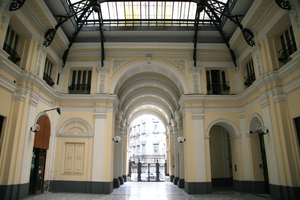 Beb di Fiore Neapel Exterior foto